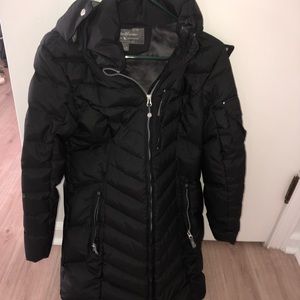 Women’s Eddie Bauer winter coat!! Perfect condition 😄